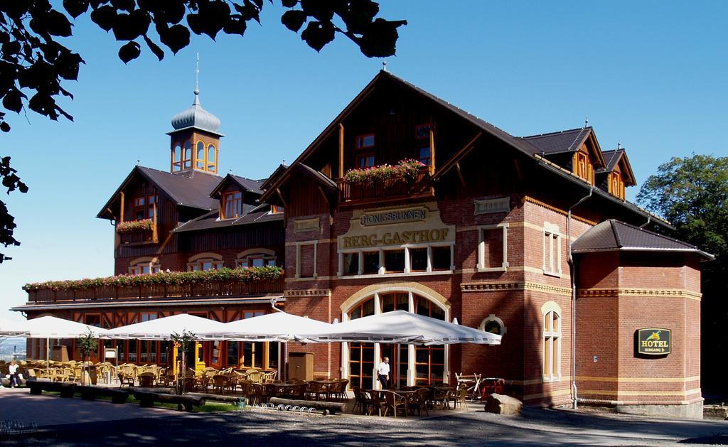 Hotel Berg-Gasthof Honigbrunnen Löbau Esterno foto